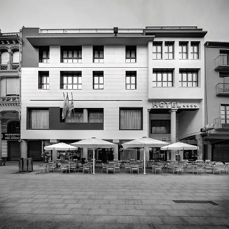 Hotell Gran Ciudad De 4*