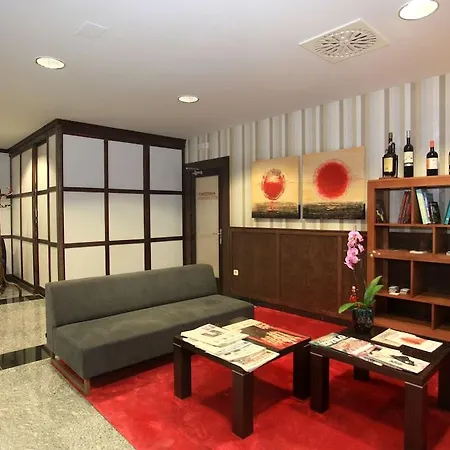Gran Ciudad De Hotel