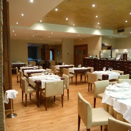 Hotell Gran Ciudad De 4*