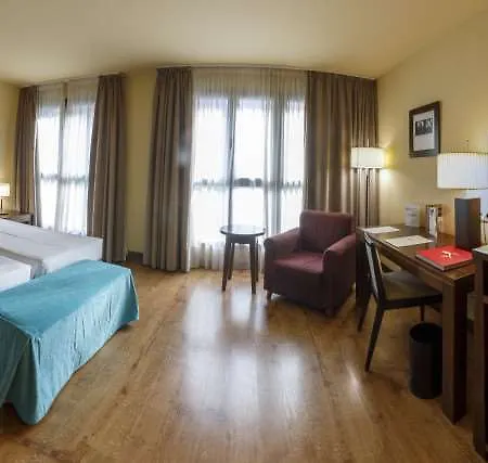 Gran Ciudad De Otel
