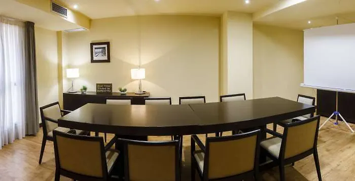 Gran Ciudad De ホテル 4*